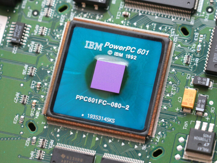 Quadra 700をPower Macintoshへと進化させたアップグレードカード「Macintosh Processor Upgrade Card」／今井隆の「Think Vintage.」