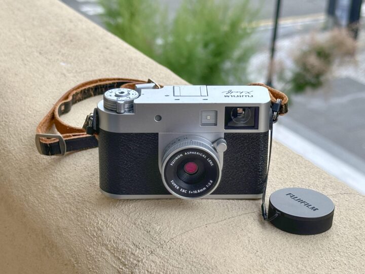 人気沸騰のフィルムカメラ風デジカメ「X half」とスペインを旅した記録【作例多数】